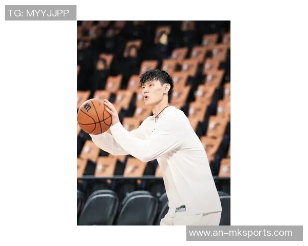 曾凡博将代表首钢出战CBA,但并未放弃NBA的梦想 曾凡博将代表首钢出战CBA,但并未放弃NBA的梦想