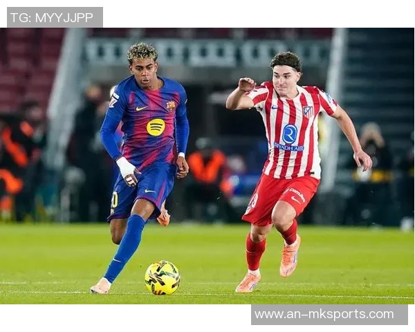 官方:亚马尔获评德转上赛季西甲赛季最佳球员 官方:亚马尔获评德转上赛季西甲赛季最佳球员