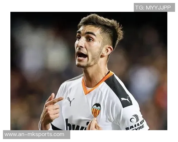 莫斯克拉：我之前一直在和瓦伦谈续约，没谈拢所以另寻出路了